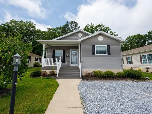 54 Pinetree Ln, Mays Landing, NJ 08330