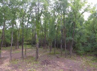 L15 River Rd, Melrose, NY 12121