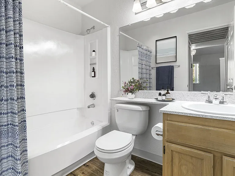 Aspen - Junior 1 Bed 1 Bath