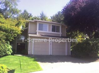 12704 102nd Ave NE, Kirkland, WA 98034