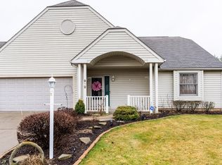 912 Shackleton Dr, Canal Fulton, OH 44614
