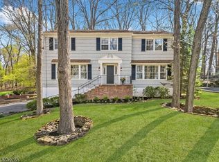34 Ridge Dr, Berkeley Heights, NJ 07922