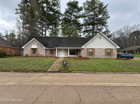 4955 Brookwood Pl, Jackson, MS 39272