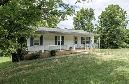 3465 Webster Rd Photo 1