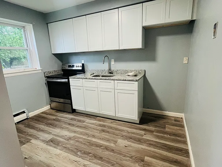 236 Stuyvesant Ave #4 — Photo 3