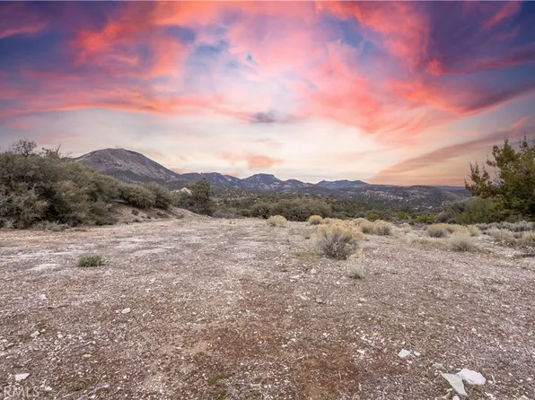 0 Umfalozi Rd Lot 2, Tehachapi, CA 93561