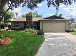 415 Mondra Ct, Lakeland, FL 33809