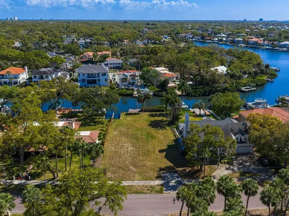 5024 S The Riviera St Lot 12, Tampa, FL 33609
