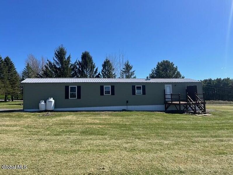 5th image of 465 Snyder Road