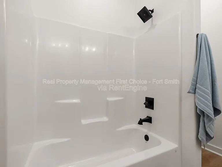 8724 Cantera Dr #B — Photo 19