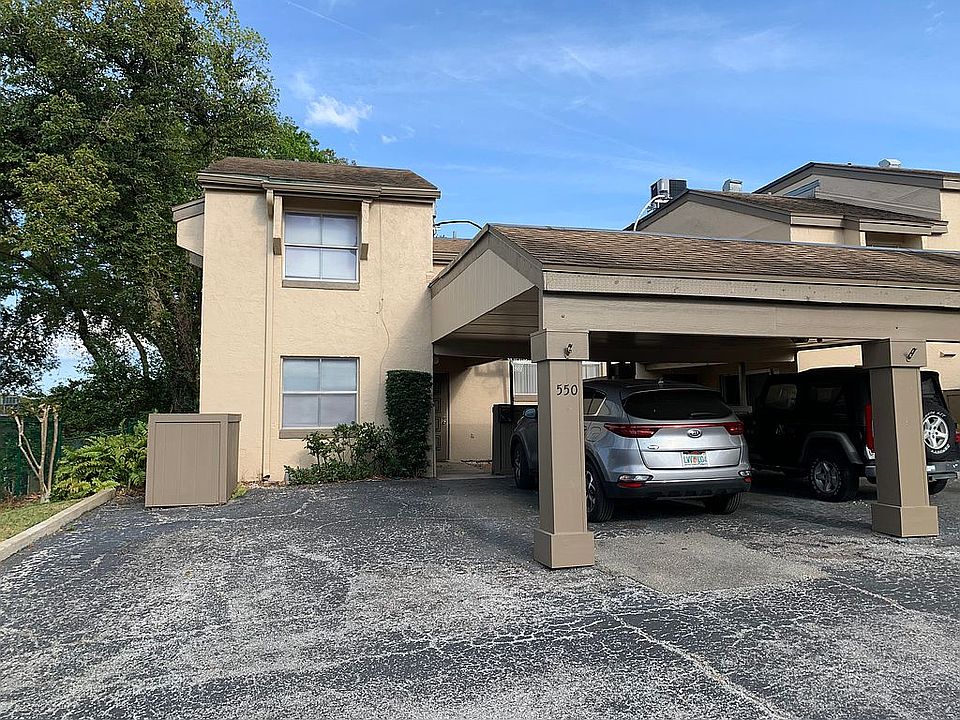Townhome from front 2020