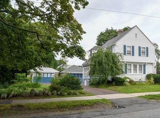 216 Governors Ave, Medford, MA 02155
