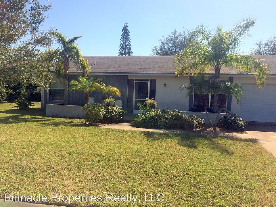 1st image of 3409 33rd Avenue Dr W