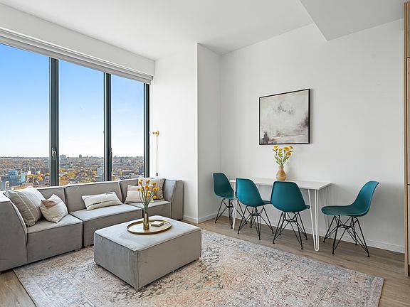 3rd image of 545 Vanderbilt Ave APT 21B