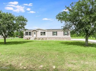 155 Oaktree Ln, Rayne, LA 70578