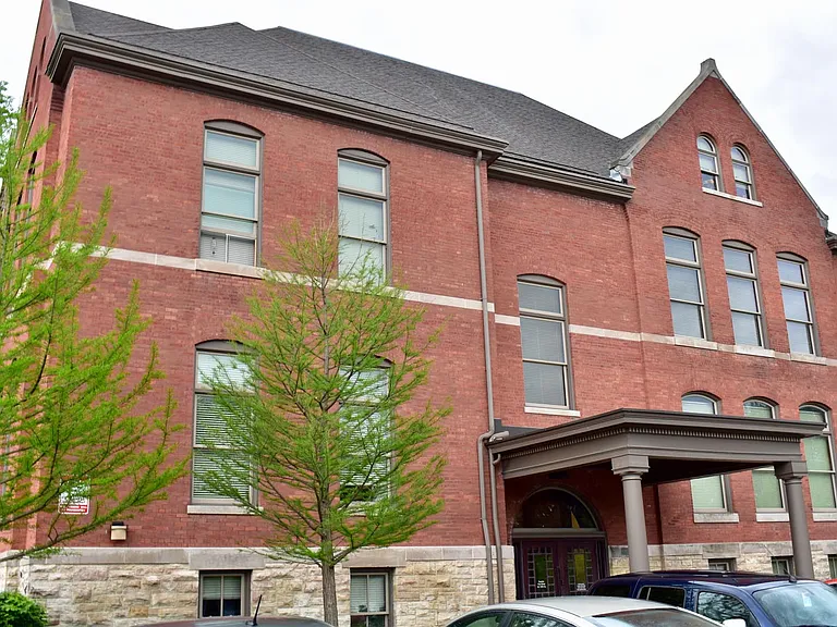 Jackson Renaissance Apartments — Photo 6