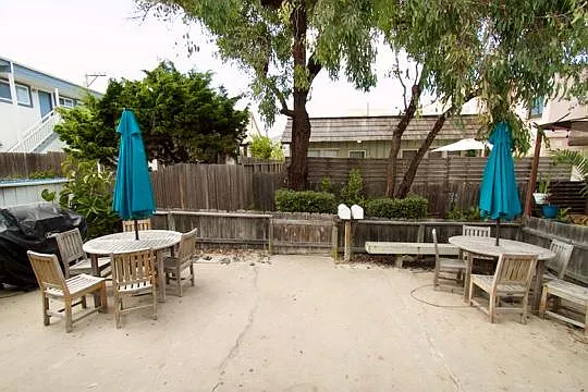 721 Ormond Ct — Photo 10