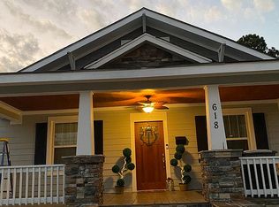 618 S 4th St, Smithfield, NC 27577