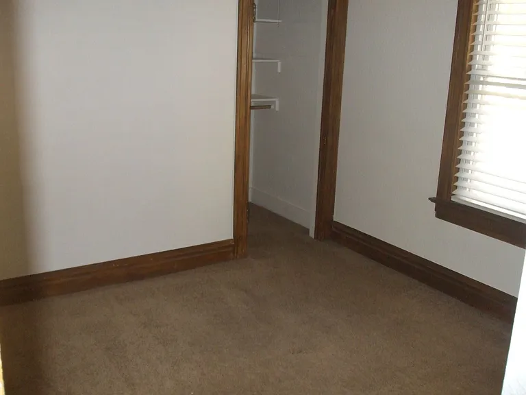669 S Sherman St — Photo 10