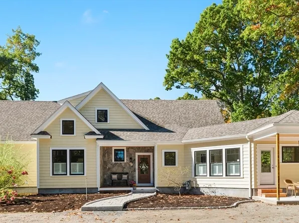 30 Whipple St, Danvers, MA 01923