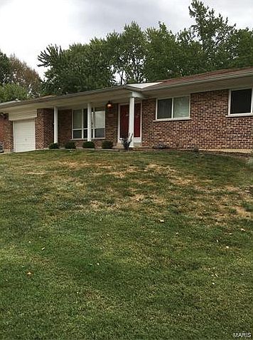1st image of 2642 Waltham Dr