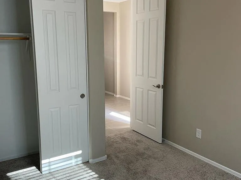 2882 N Blossom Ln — Photo 5