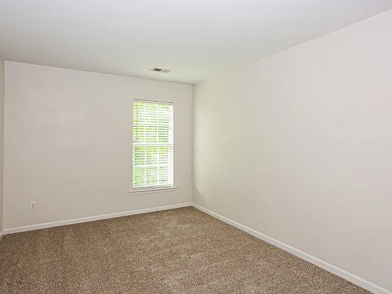 11240 Cypress View Dr — Photo 13