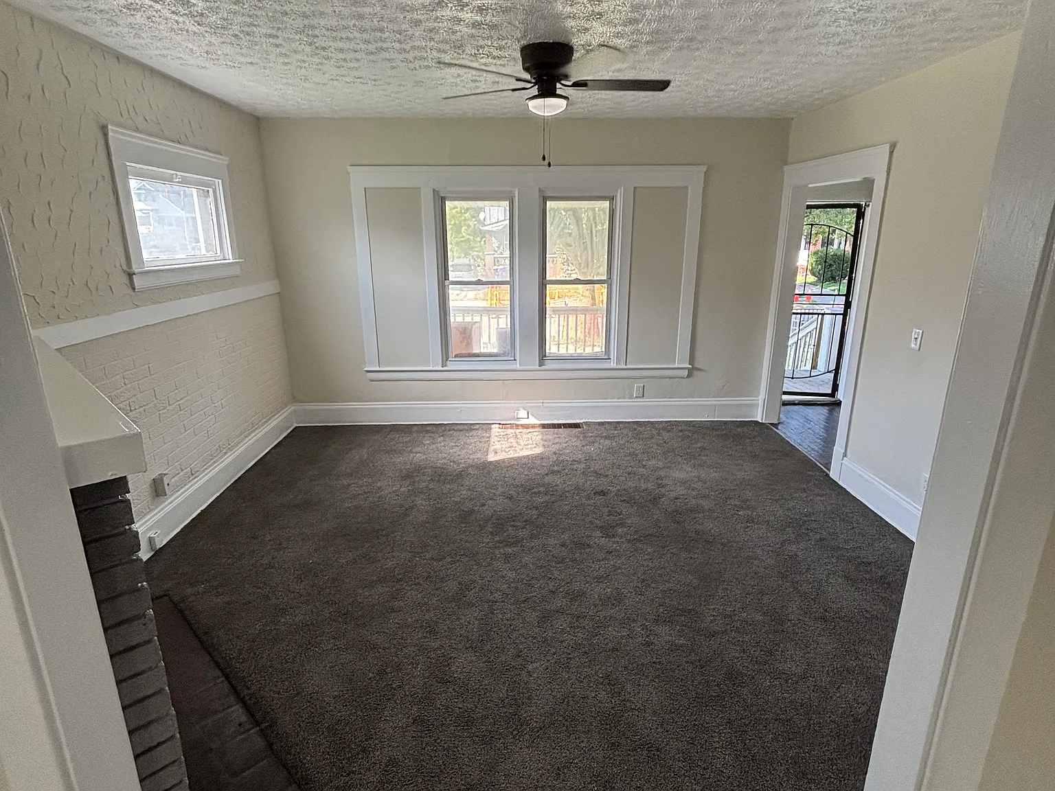 11626 Durant Ave — Photo 2