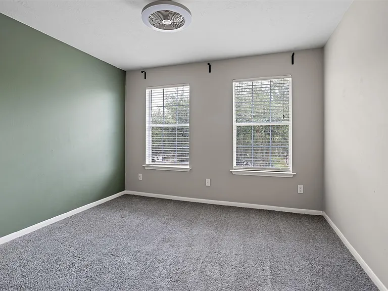 30322 Deleon Fields Dr — Photo 29