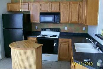 3rd image of 742 E Glenhaven Dr