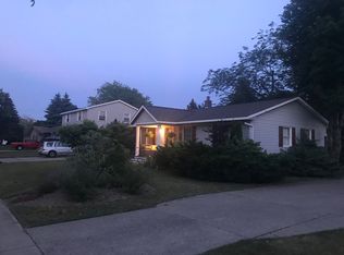 1228 Ottawa Ave, Grand Haven, MI 49417