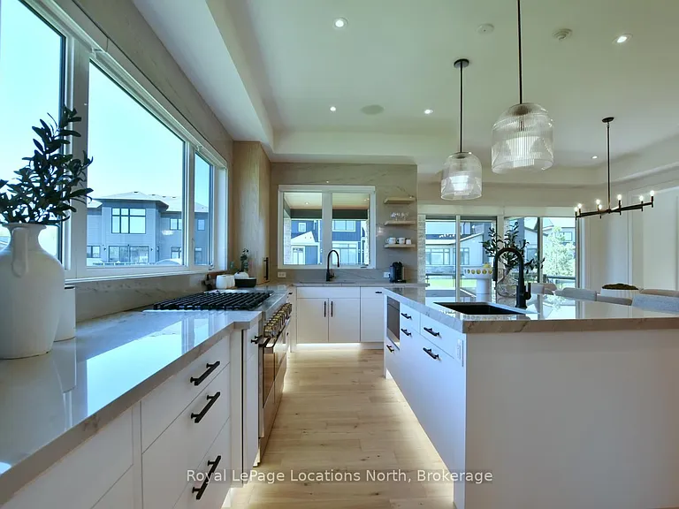 117 Cattail Cres — Photo 17