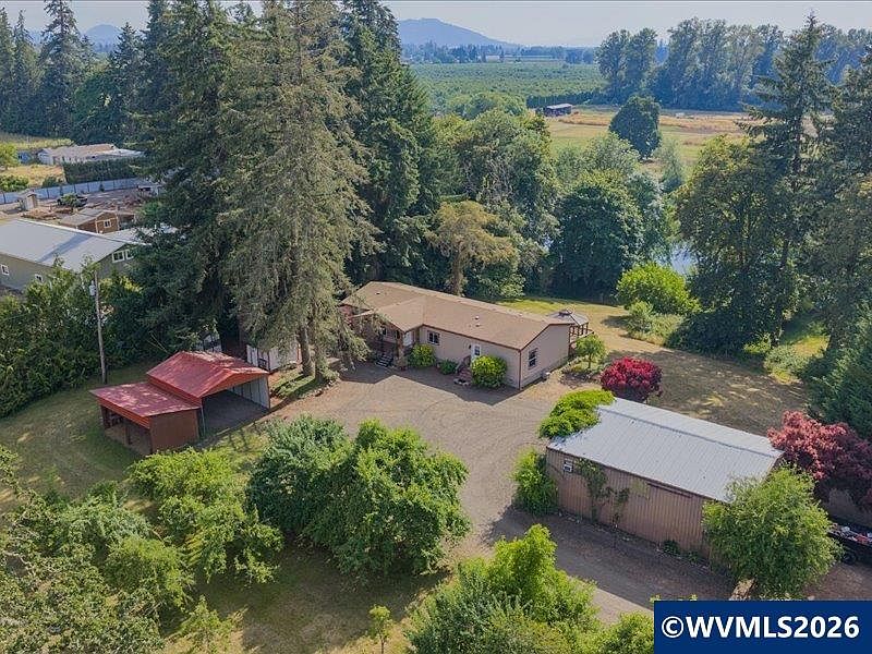 1st image of 33842 Brewster Rd