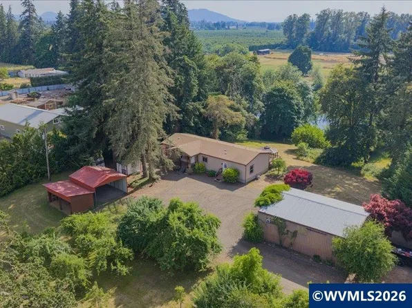 33842 Brewster Rd, Lebanon, OR 97355