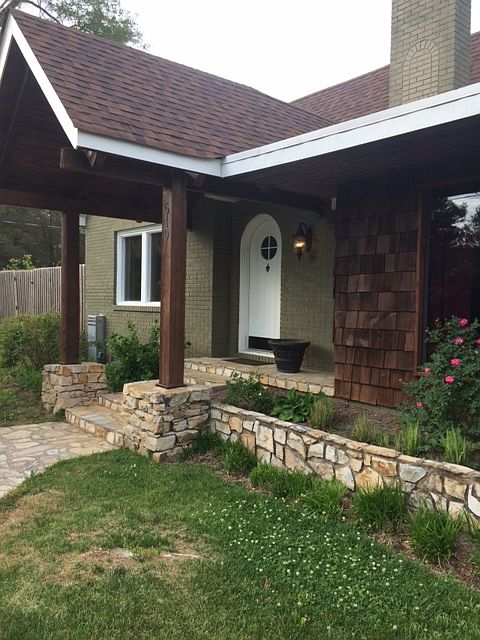 1st image of 610 W 19th Ave