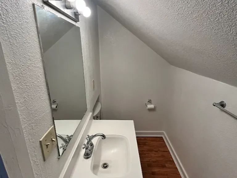 3309 University Ave — Photo 22