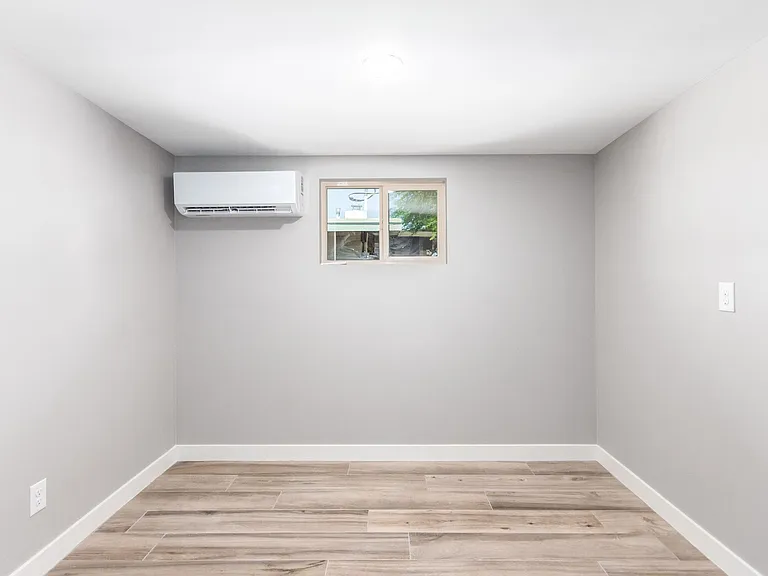507 E Wesleyan Dr — Photo 7