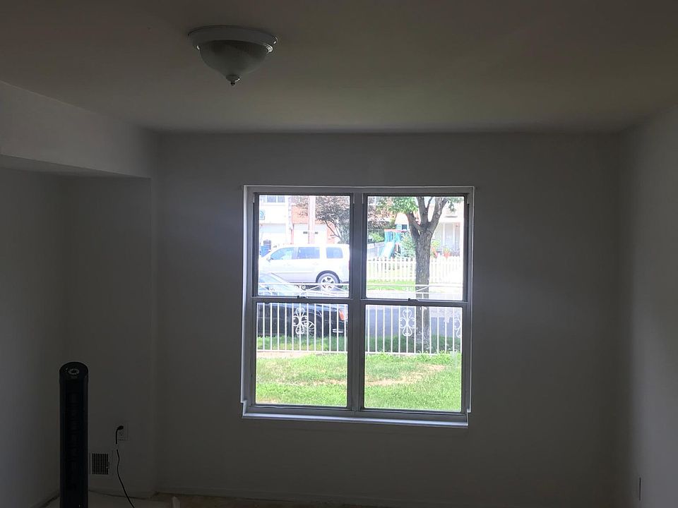 1st image of 80 Jules Dr