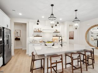 177 Jasmine Dr BUILDING 12-1214, Warren, NJ 07059