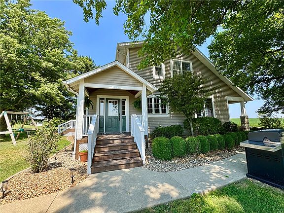 3rd image of 11465 County Road 1400 E