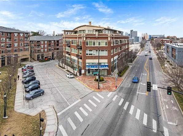 2929 McGee Trafficway #305, Kansas City, MO 64108