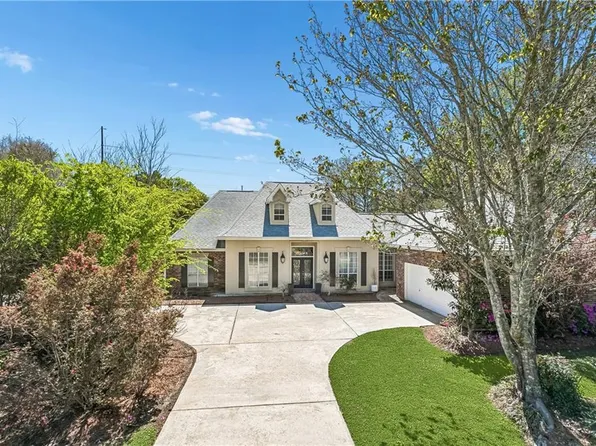 511 River Oaks Dr, Covington, LA 70433