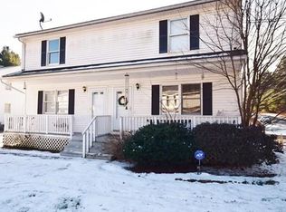 3-5 Waterford Cir, Springfield, MA 01129