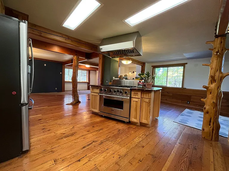 69196 Hurtley Ranch Rd — Photo 8