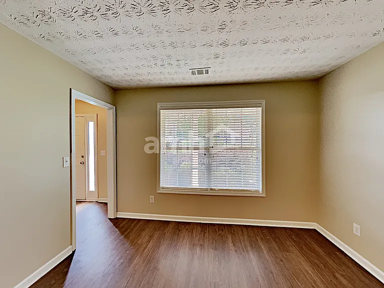 1307 River Club Dr SE — Photo 10