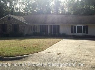 183 Kings Ct, Ozark, AL 36360