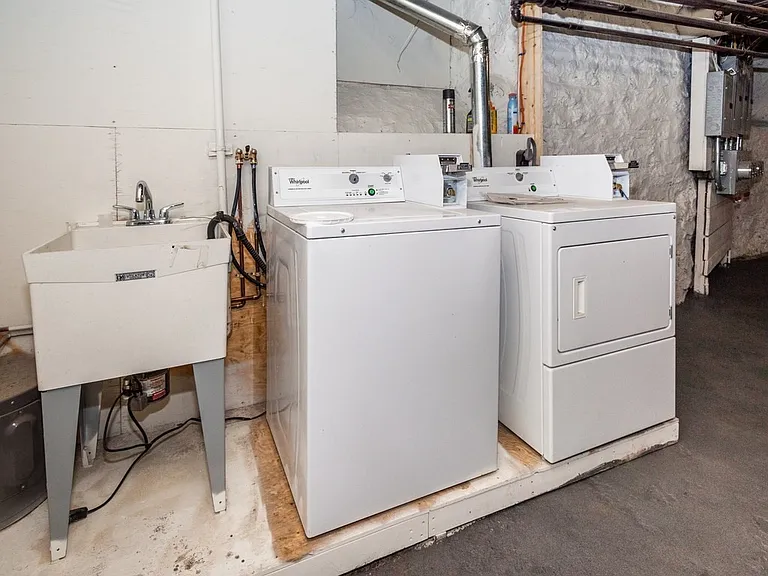 Basement coin-operated laundry