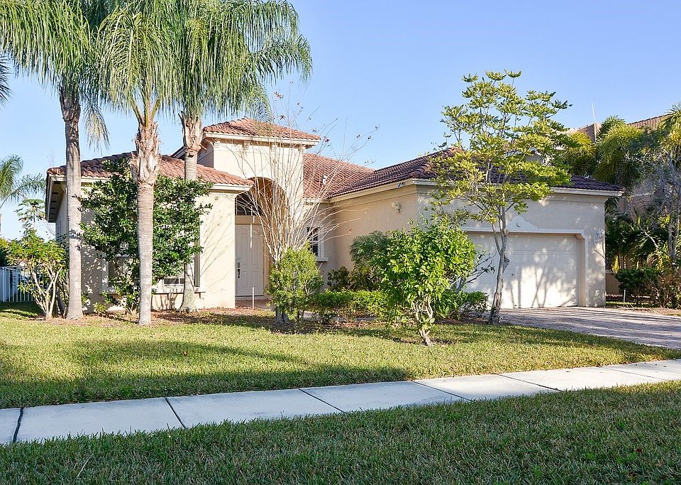 1st image of 6132 Santa Margarito Dr