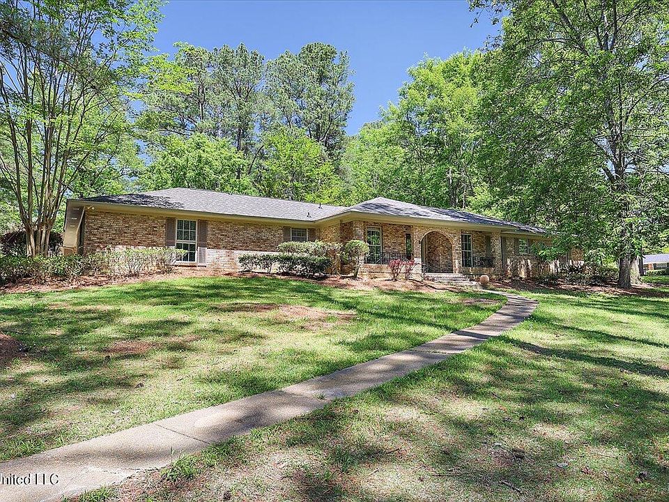 8 Sandalwood Dr, Madison, MS 39110 Zillow