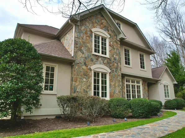 921 High Knoll Way, Travelers Rest, SC 29690